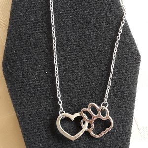 Last One, CLOSING DOWN in a wk, Paw &Heart Necklace silver